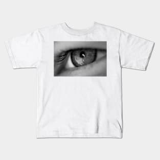 Apple of her eye Kids T-Shirt